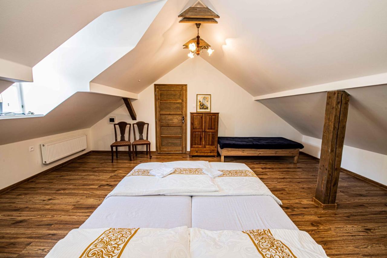 Holiday Home Banska Stiavnica Luaran gambar