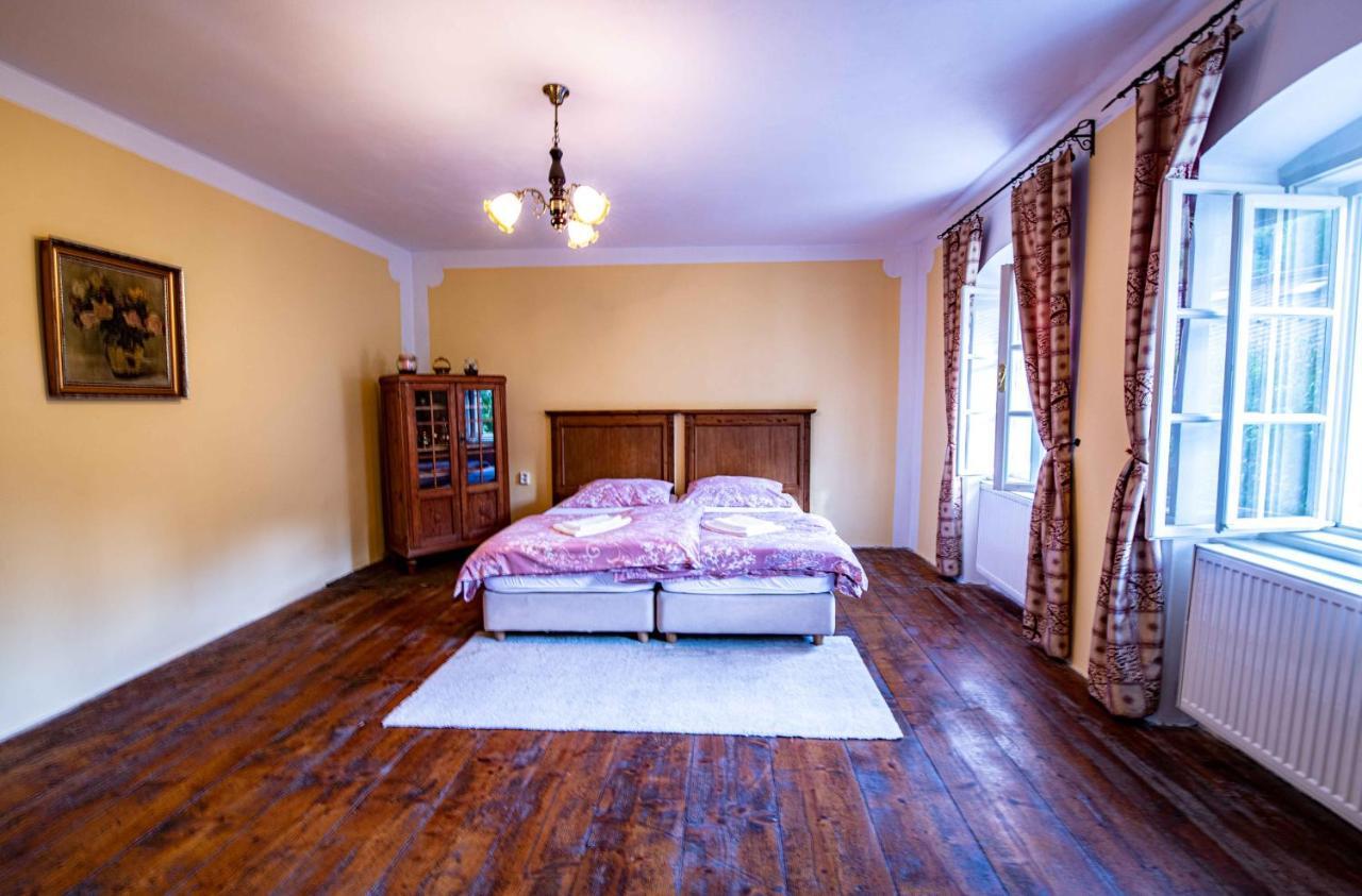 Holiday Home Banska Stiavnica Luaran gambar